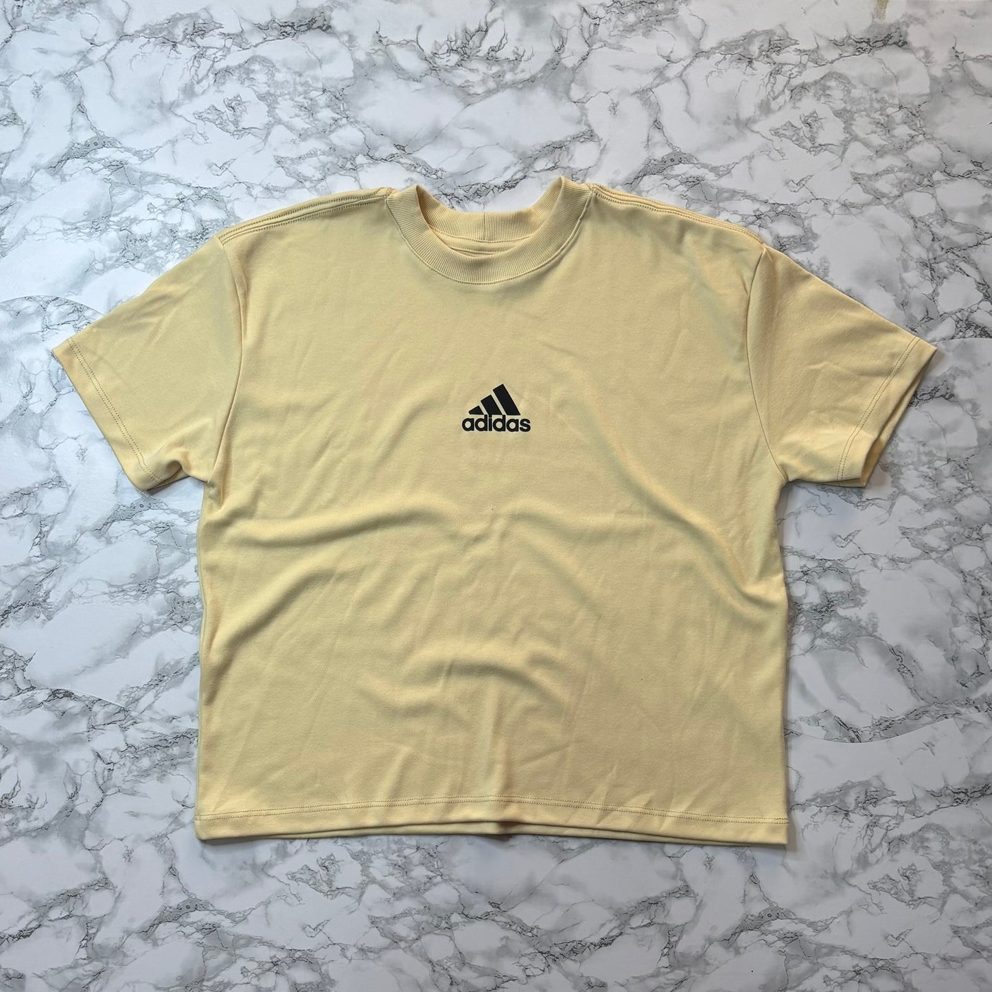 Camiseta Oversized Adidas